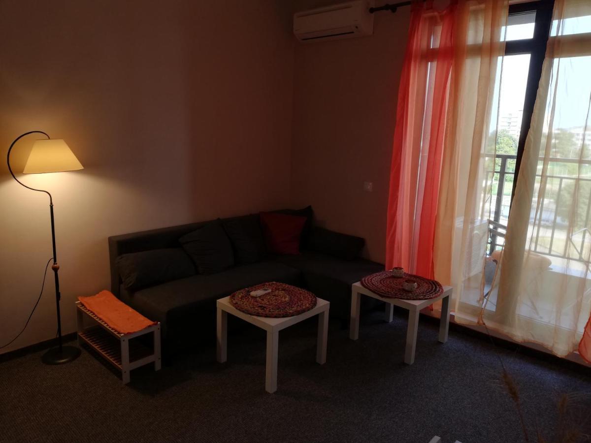 Студио Маргрете Burgas Stad Buitenkant foto